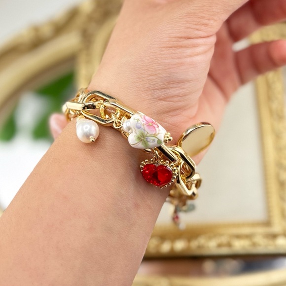 Whimsical Gold Charm Bracelet - Picture 11 of 11